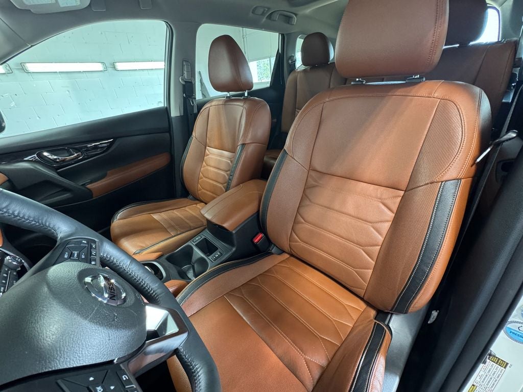 2017 Nissan Rogue SL Navigation System