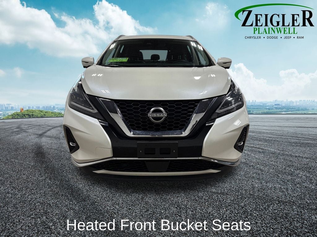 2024 Nissan Murano SL Power moonroof & Navigation System