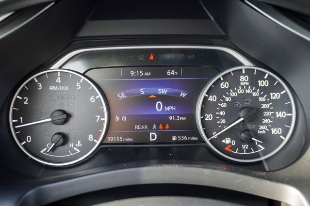 2023 Nissan Murano Platinum Power moonroof & Navigation System