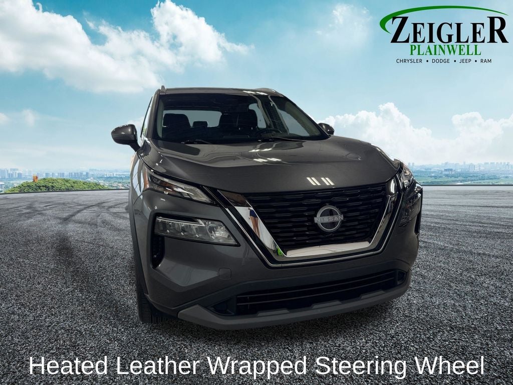 2023 Nissan Rogue SV Panoramic Moonroof