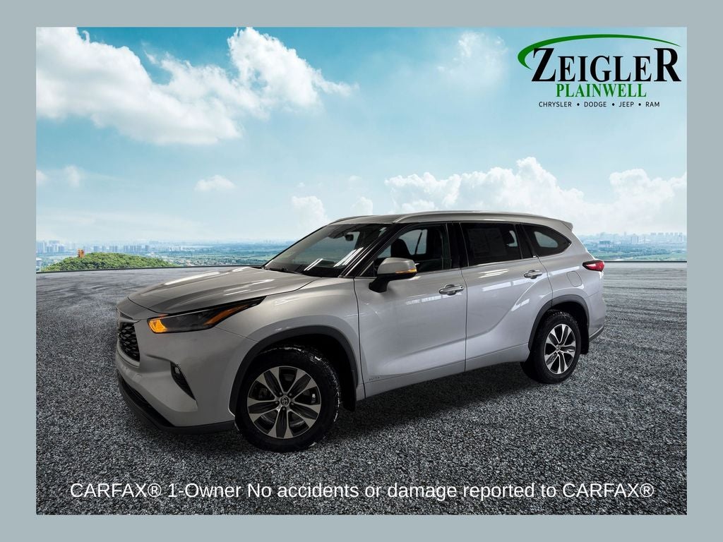 2022 Toyota Highlander Hybrid LE