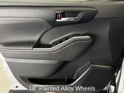 2022 Toyota Highlander Hybrid LE