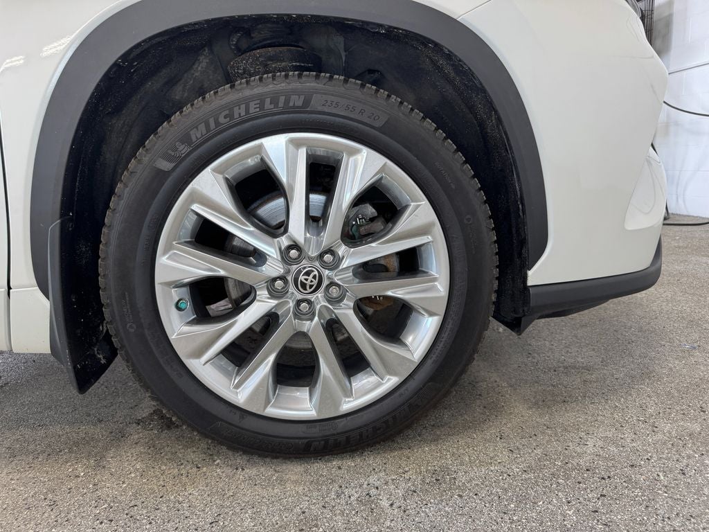 2020 Toyota Highlander Limited Navigation System