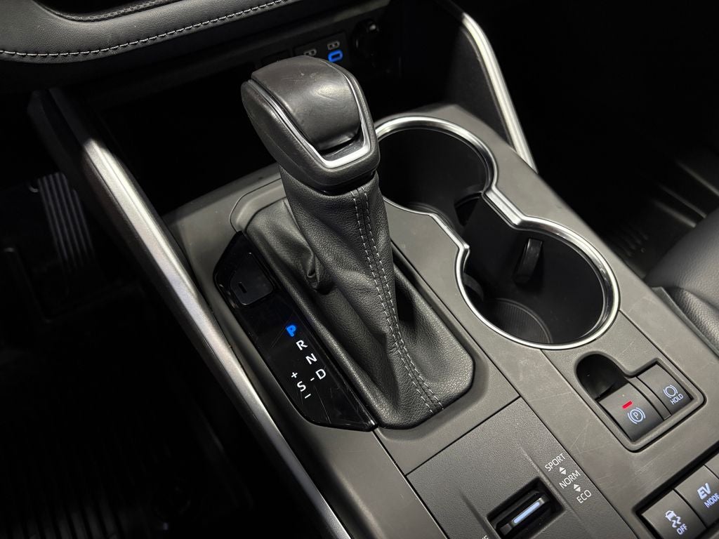 2022 Toyota Highlander Hybrid XLE Power moonroof