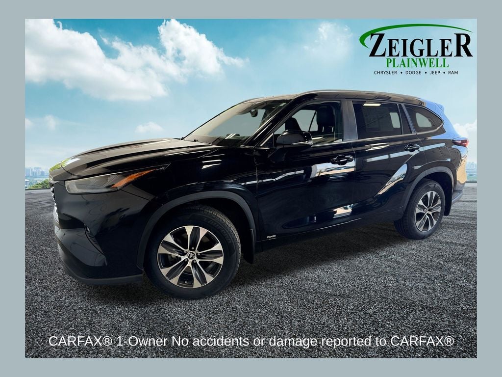 2024 Toyota Highlander Hybrid XLE 3rd row seats