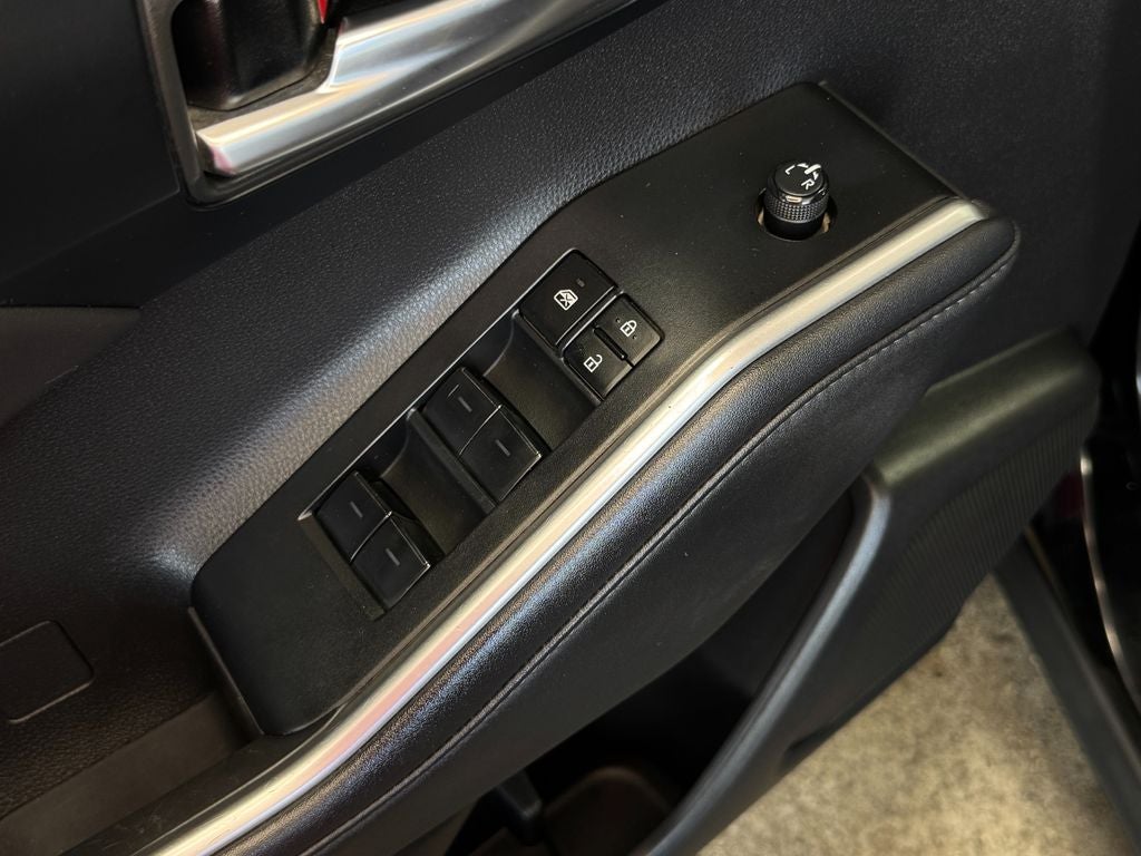 2024 Toyota Highlander Hybrid XLE 3rd row seats