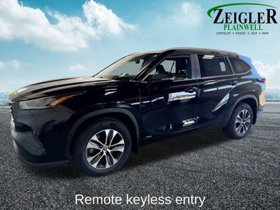 2024 Toyota Highlander Hybrid XLE 3rd row seats