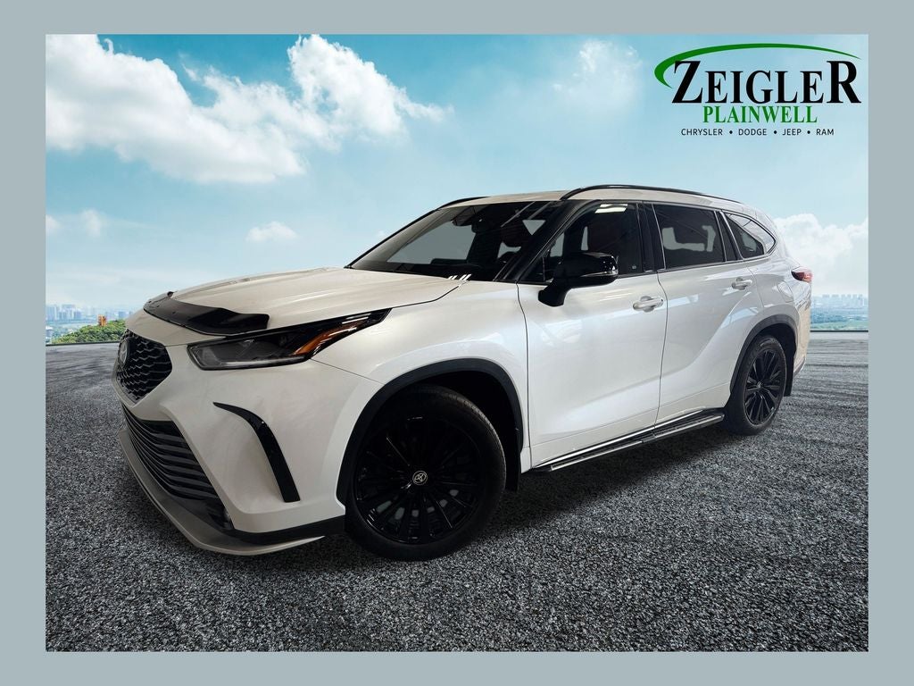 2024 Toyota Highlander Platinum Power moonroof