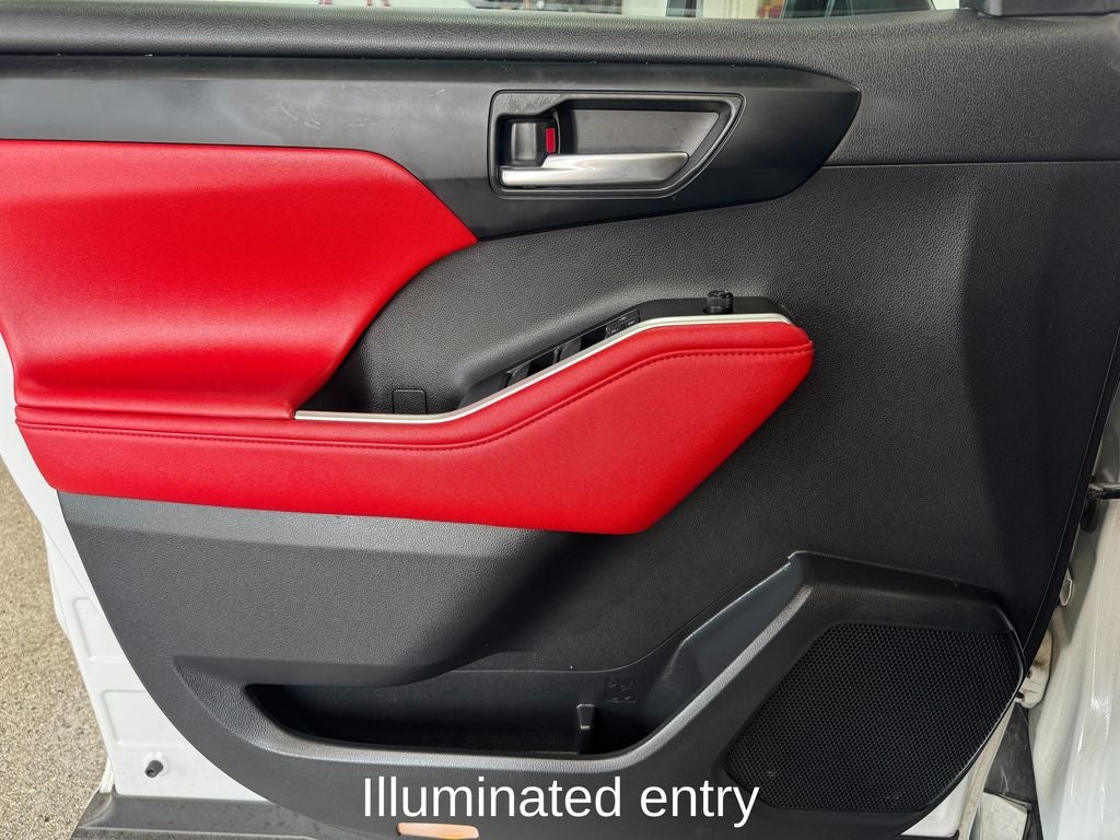 2024 Toyota Highlander Platinum Power moonroof