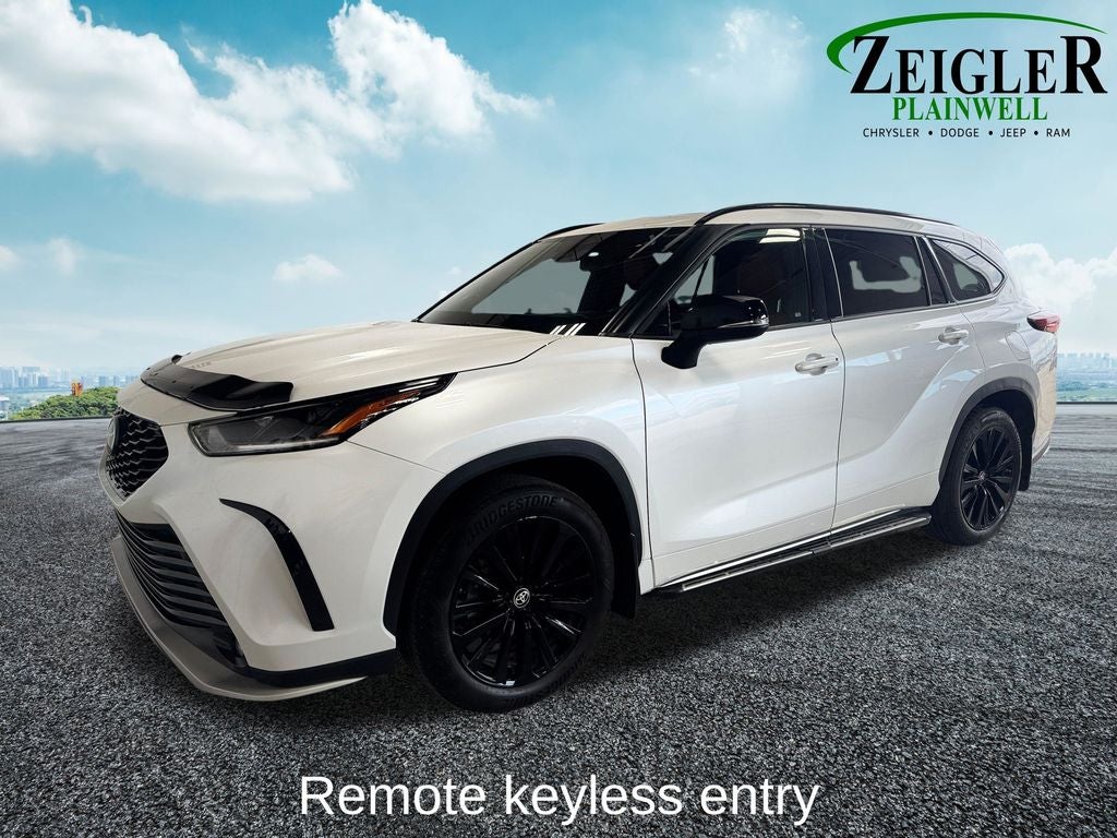 2024 Toyota Highlander Platinum Power moonroof