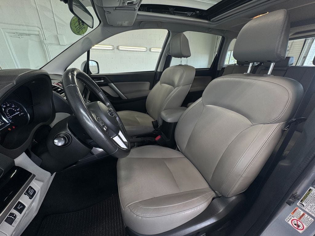 2017 Subaru Forester 2.5i Limited Power moonroof
