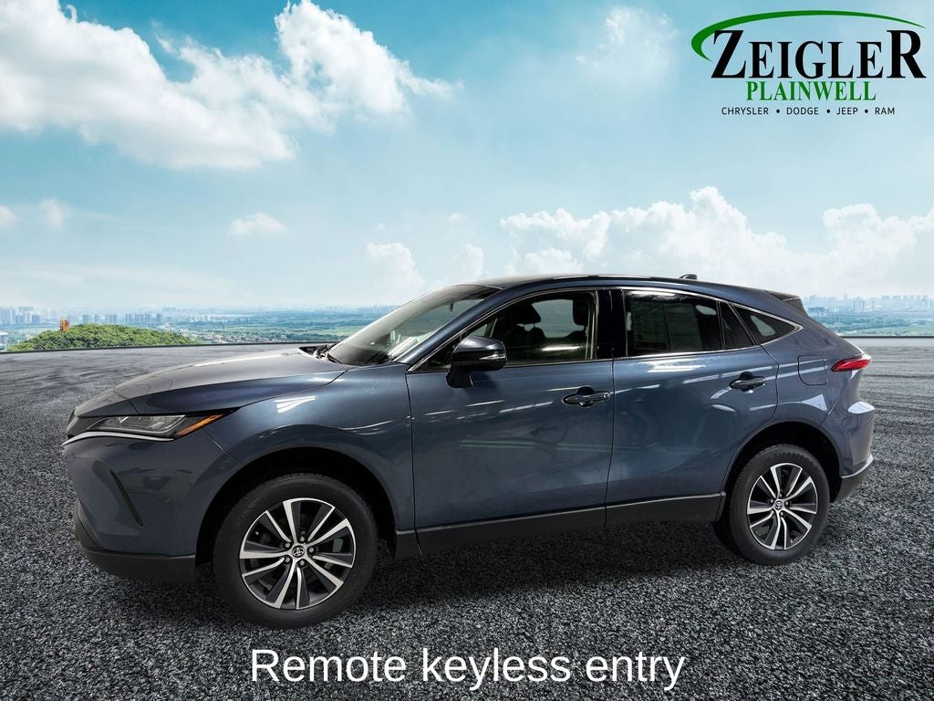 2022 Toyota Venza LE