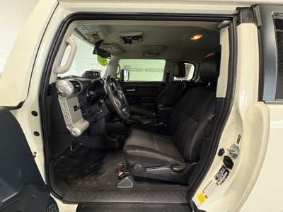 2013 Toyota FJ Cruiser Base Off-Road Package