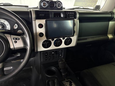 2013 Toyota FJ Cruiser Base Off-Road Package