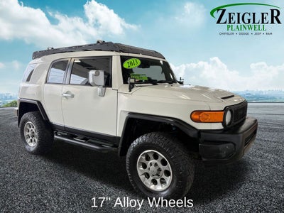 2013 Toyota FJ Cruiser Base Off-Road Package