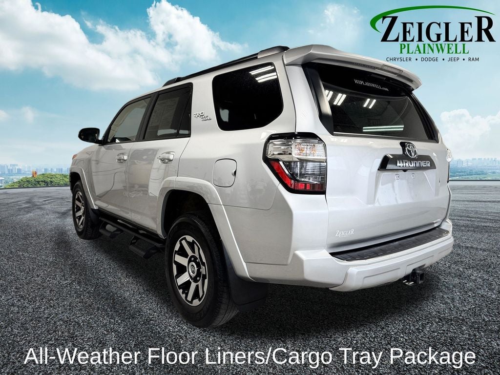 2020 Toyota 4Runner TRD Off-Road Premium Moonroof Package
