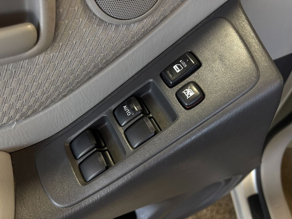 2006 Toyota Highlander V6 Sunroof