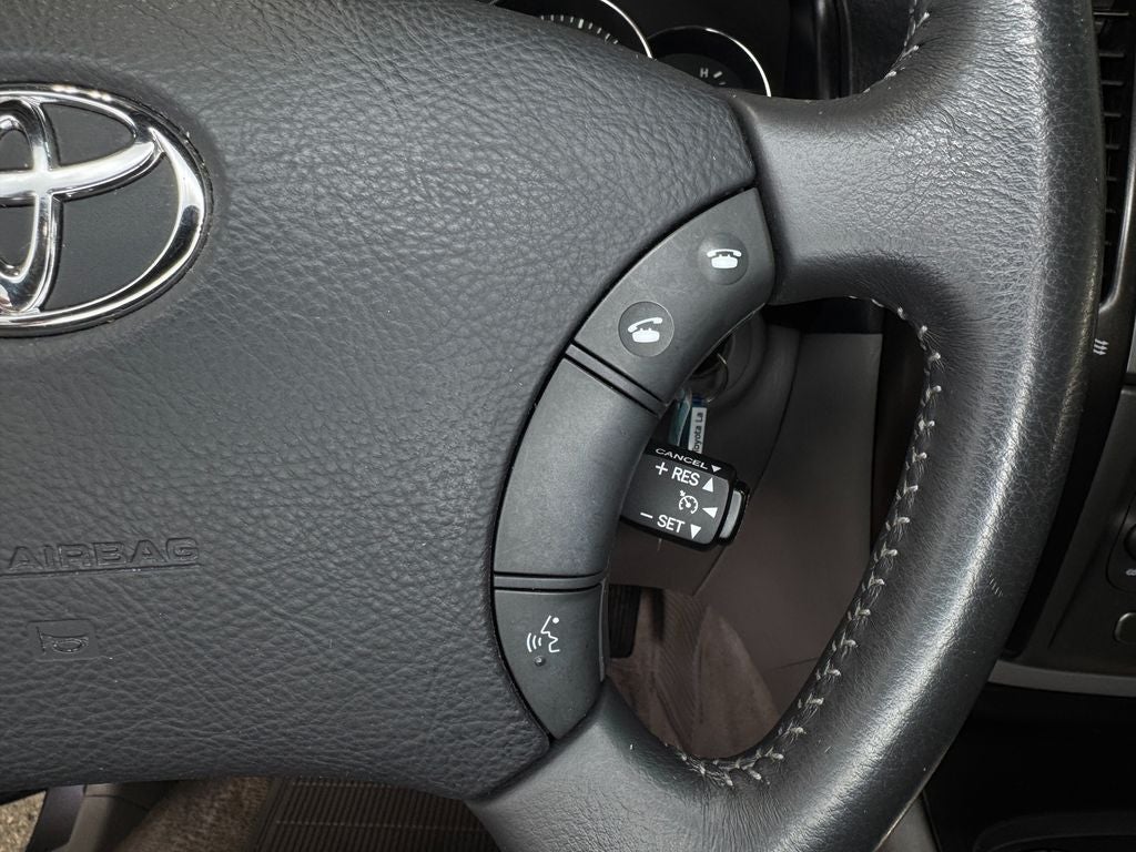 2007 Toyota Land Cruiser Base Power moonroof
