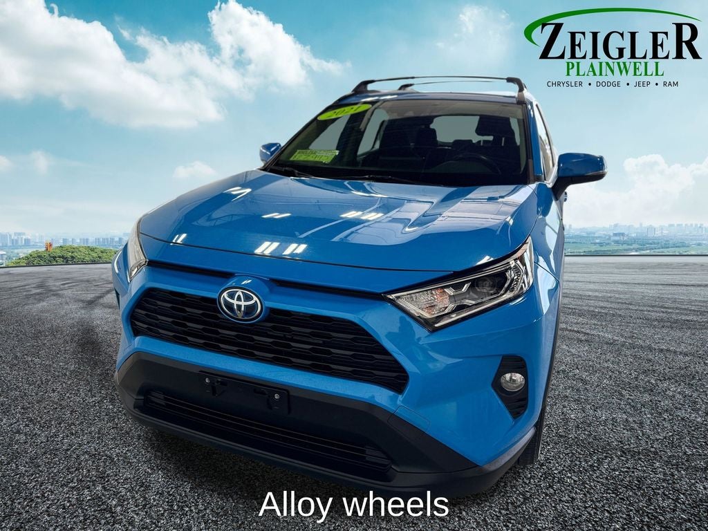 2021 Toyota RAV4 Hybrid XLE All Weather Liner Package