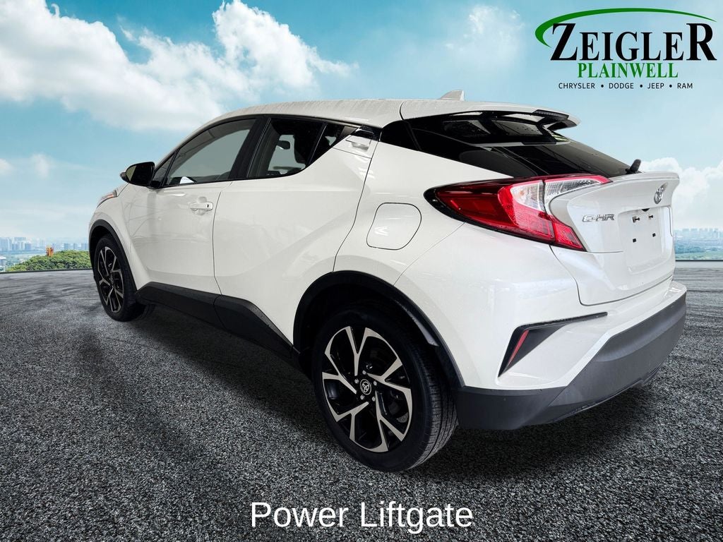 2021 Toyota C-HR XLE Alloy wheels
