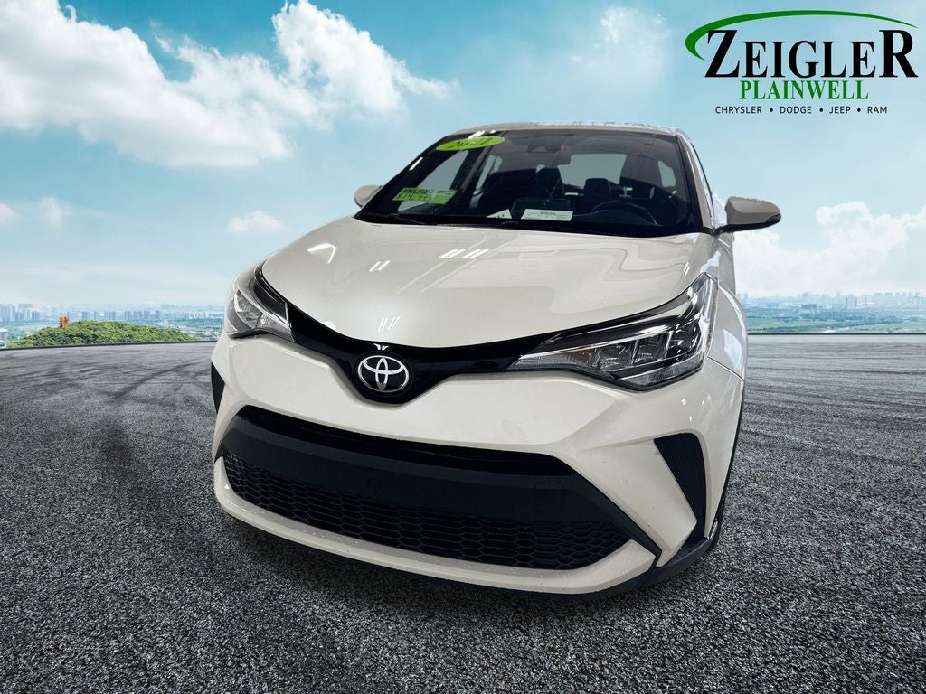 2021 Toyota C-HR XLE Alloy wheels