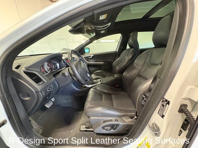 2017 Volvo XC60 T6 R-Design