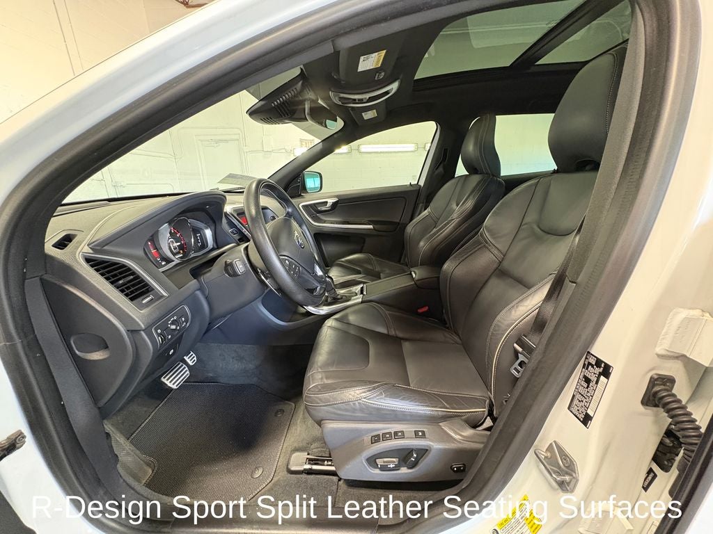 2017 Volvo XC60 T6 R-Design