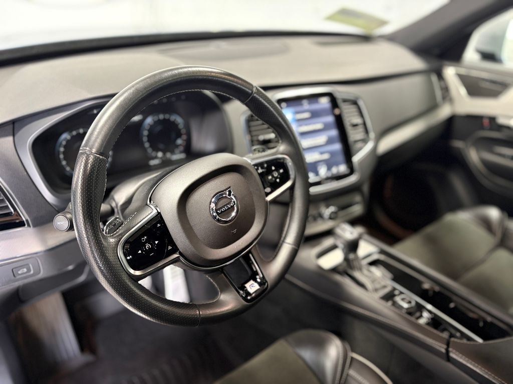 2016 Volvo XC90 T6 R-Design