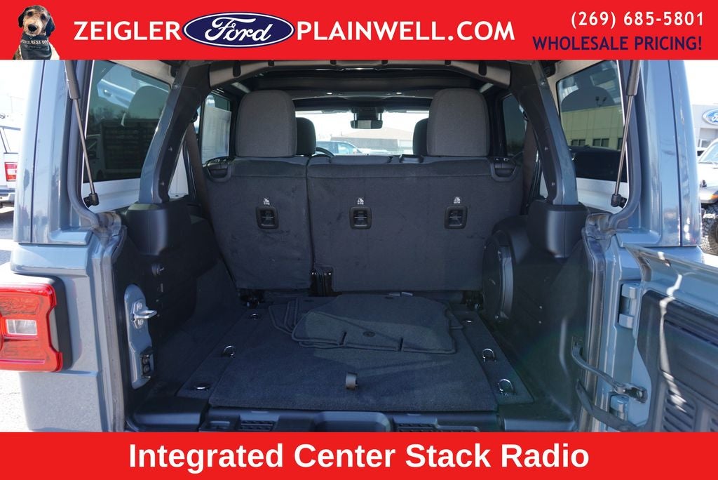 2024 Jeep Wrangler Sahara Hard Top Sky One Touch Power Moonroof Top Tech &