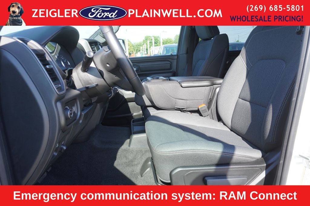 2024 RAM 1500 Tradesman 4x4 CREW CAB V6 3.6L 24 Valve CLASS 4 T TOW GROUP