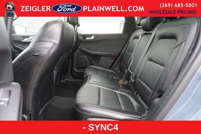 2023 Ford Escape Platinum AWD PANORAMIC ROOF HEATED LEATHER SYNC 4