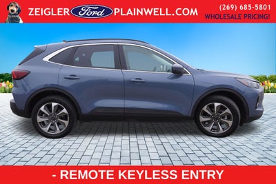 2023 Ford Escape Platinum AWD PANORAMIC ROOF HEATED LEATHER SYNC 4