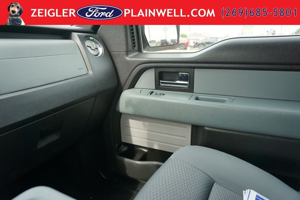 2013 Ford F-150 XLT Crew Cab 5.0 Liter V8 Chrome Pkg Running Boards