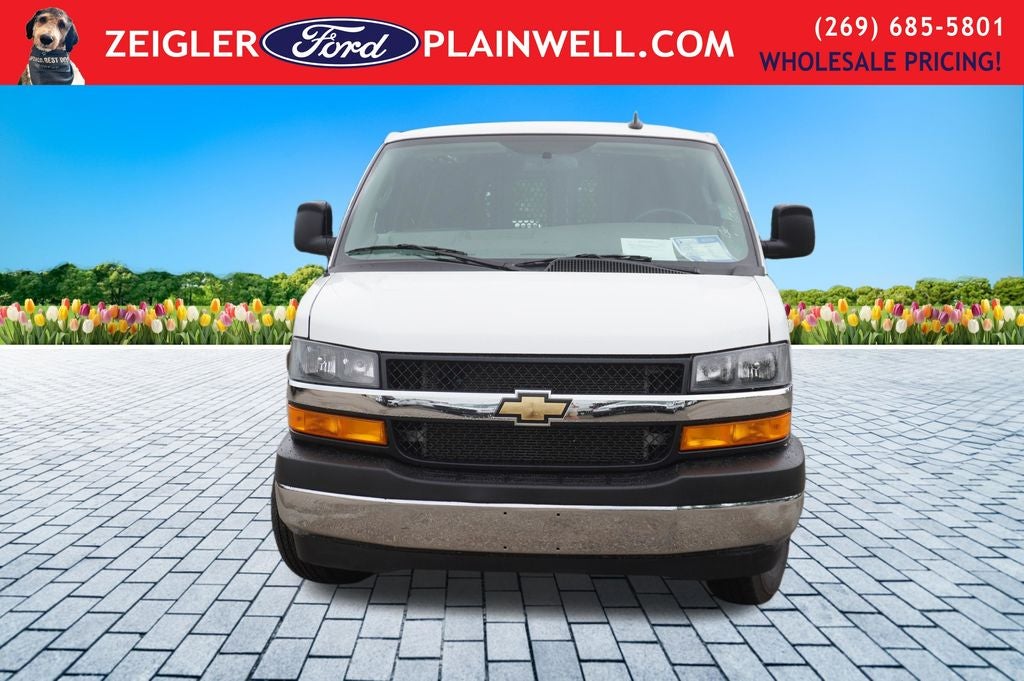 2024 Chevrolet Express 2500 Work Van Cargo