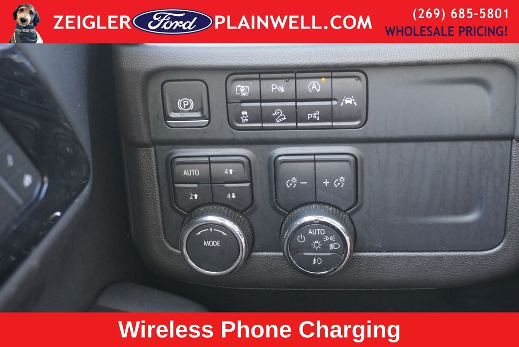 2025 Chevrolet Suburban Z71 Naigation Heated Leather 8 Passenger 3rd Row Rear