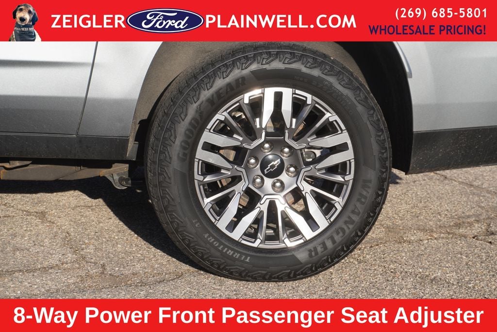 2025 Chevrolet Suburban Z71 Naigation Heated Leather 8 Passenger 3rd Row Rear