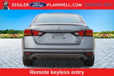 2023 Nissan Altima 2.5 SV AWD Single Panel Moonroof ProPILOT Assist R Camera