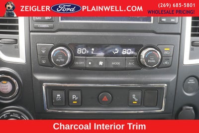 2018 Nissan Titan SL MIDNIGHT EDITION CREW CAB 4x4 LEATHER NAVIGATION 2