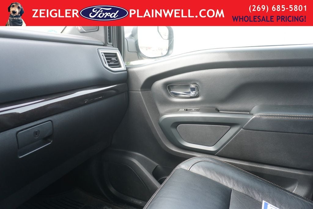 2018 Nissan Titan SL MIDNIGHT EDITION CREW CAB 4x4 LEATHER NAVIGATION 2