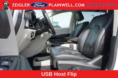 2018 Chrysler Pacifica Touring L Plus Heated Leather Rear Camera Power Sliding Doors