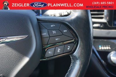 2020 Chrysler Pacifica Touring