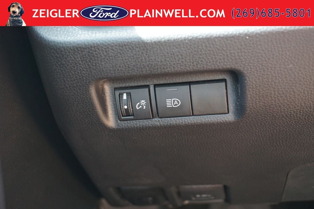 2022 Toyota RAV4 LE Rear Camera Blind Spot Pkg