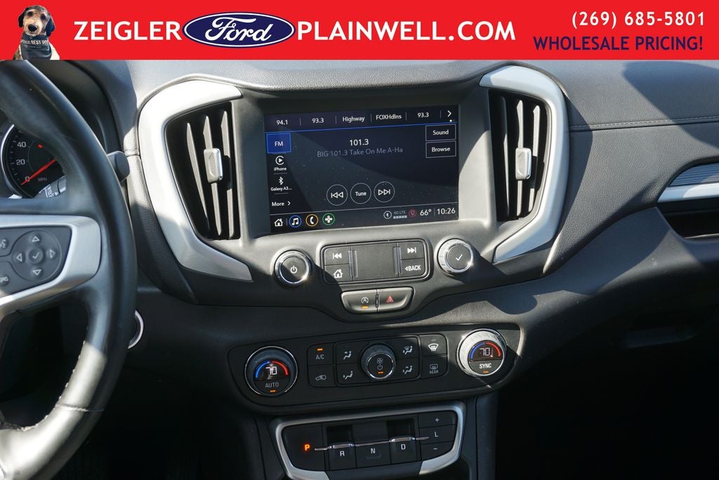 2024 GMC Terrain SLT