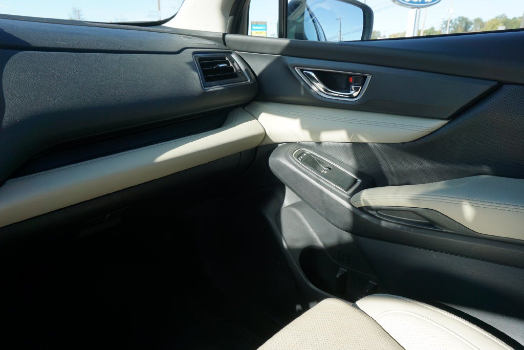 2023 Subaru Ascent Limited AWD HEATED LEATHER 7 PASSENGER SEATING