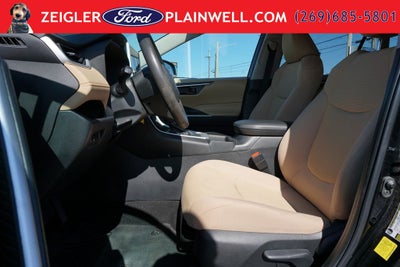2023 Toyota RAV4 Hybrid LE AWD Rear Camera