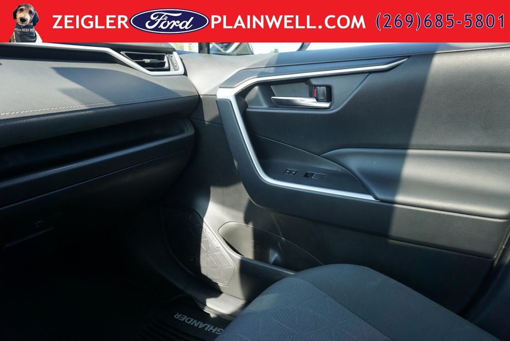 2022 Toyota RAV4 Hybrid XLE HYBRID XLE AWD POWER MOONROOF REAR CAMERA