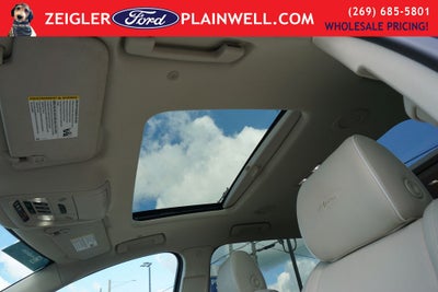2023 Buick Enclave Avenir AWD Tech Pkg Heated Leather Moonroof 3rd Row