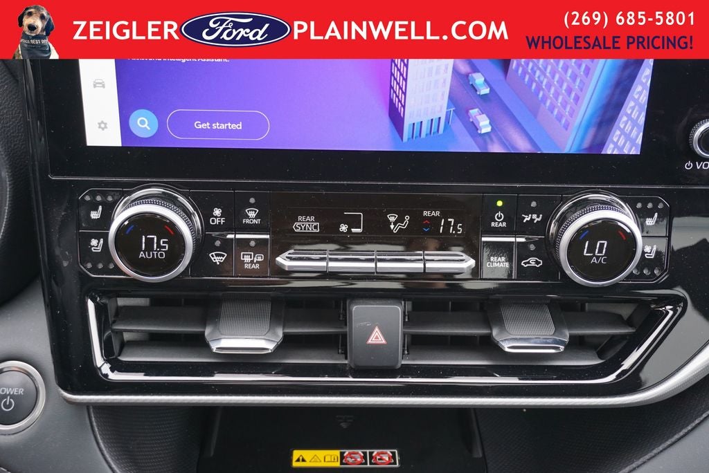 2025 Toyota Highlander Hybrid Platinum