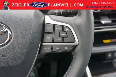 2025 Toyota Highlander Hybrid Platinum