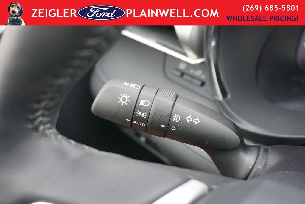 2025 Toyota Highlander Hybrid Platinum